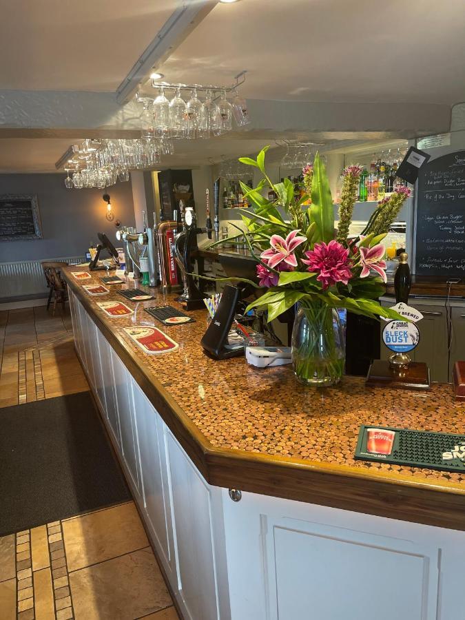 The Railway Inn Rise Dış mekan fotoğraf